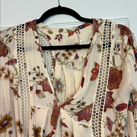 Free People Cream Floral Blouse - Picture 5 of 5